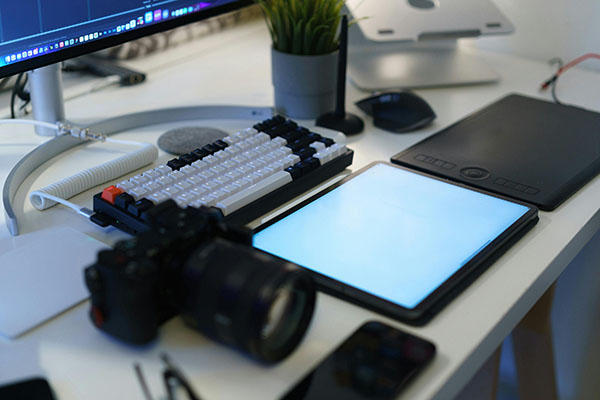 Grafiki rastrowe - grafiki wektorowe - czym się różnią